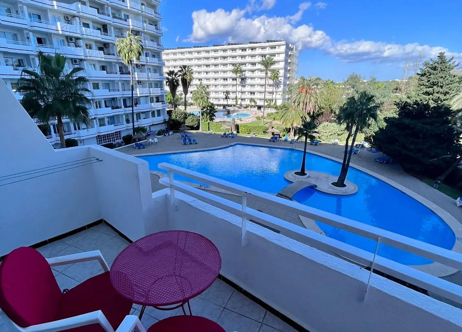 Apartamento Laura Алькудия